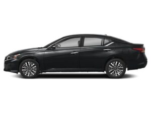 Nissan Altima SV Special Edition - Image 2